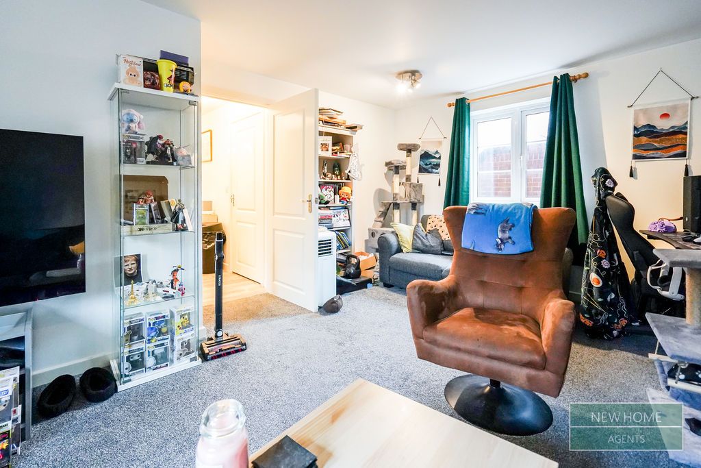 Property photo 2 of 8 Photo 7