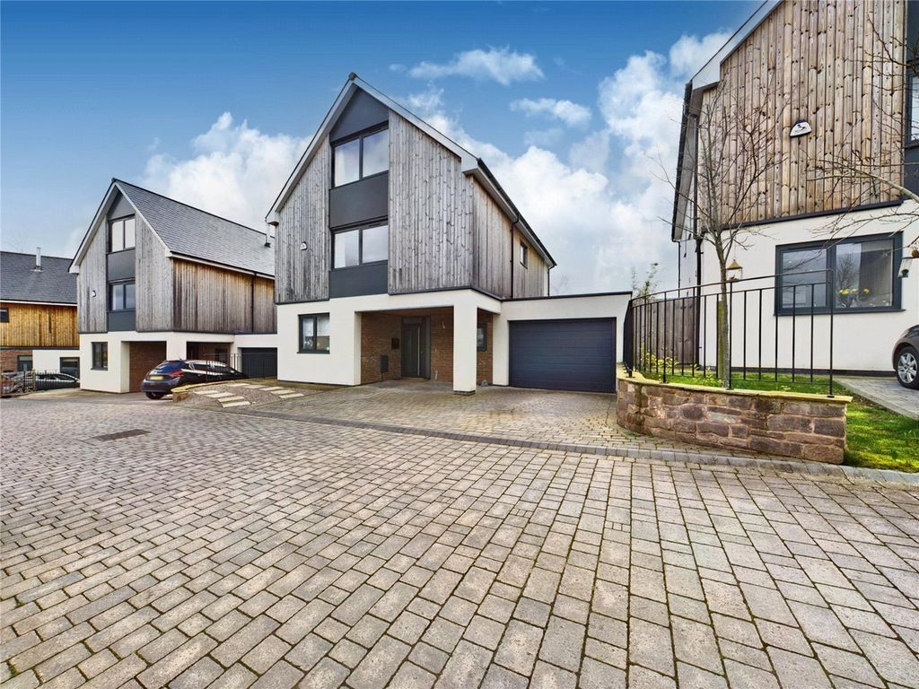 Property photo 2 of 18 Picture No. 19