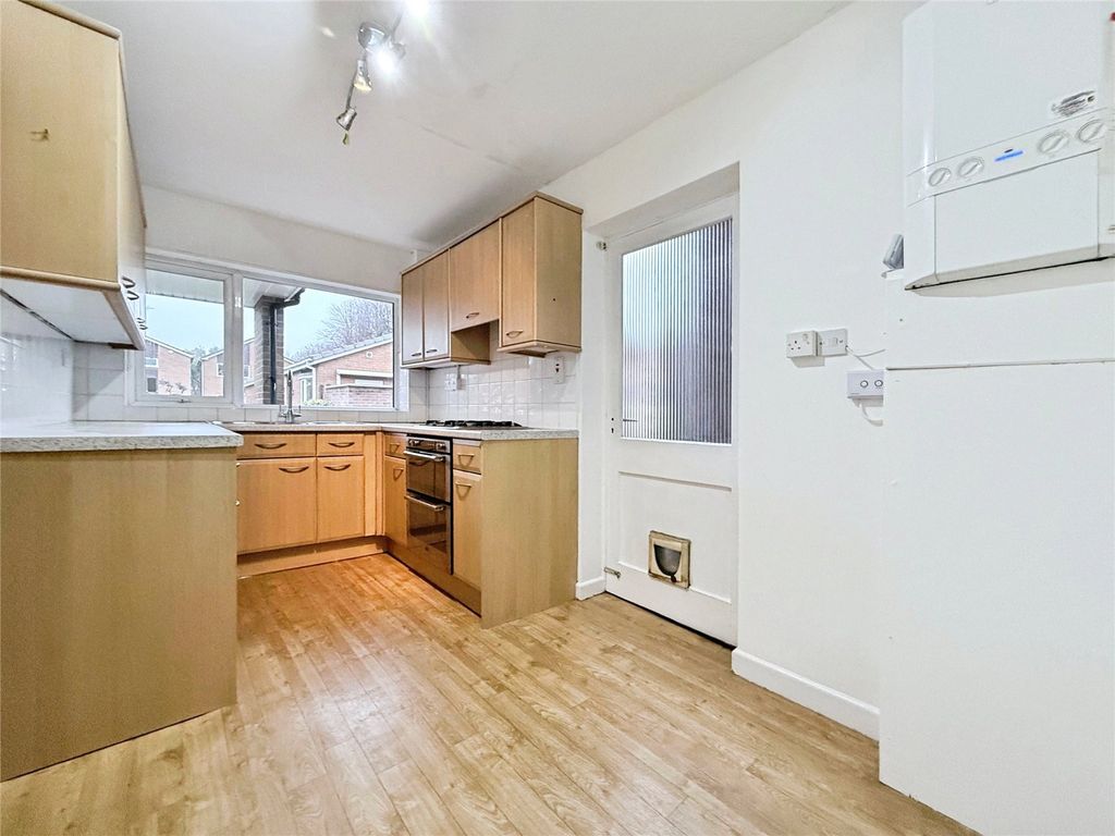 Property photo 3 of 17 Picture 3