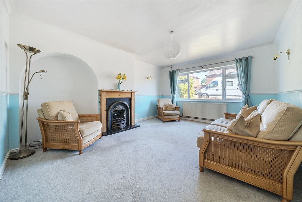 Property photo 2 of 25 Picture No. 21