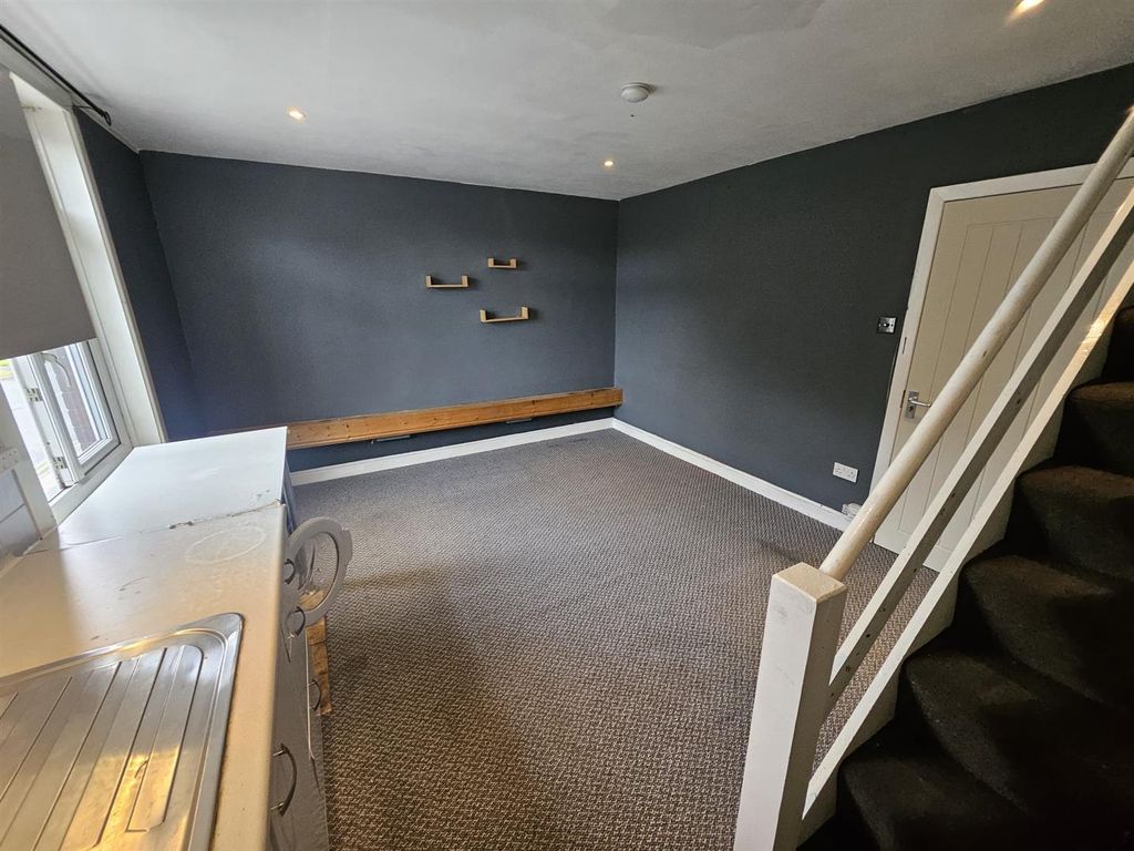 Property photo 2 of 7 01Df4829-609A-4d82-A18F-7Fa3c272d7B0.Jpg