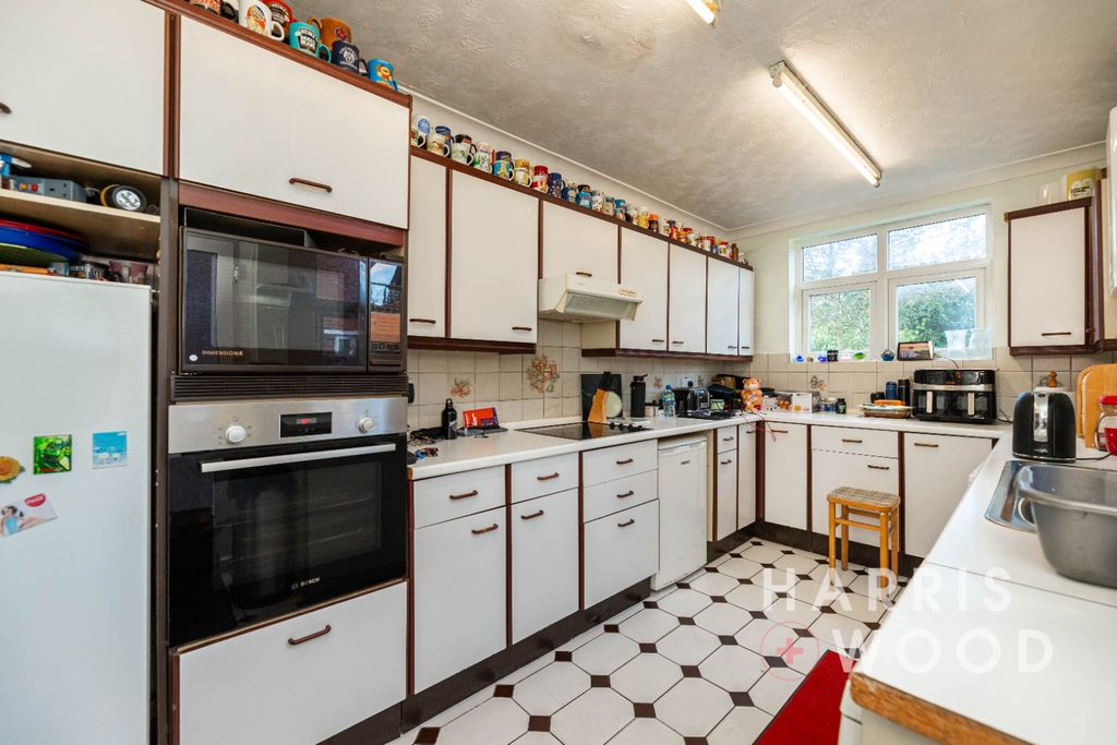 Property photo 3 of 15 4494303