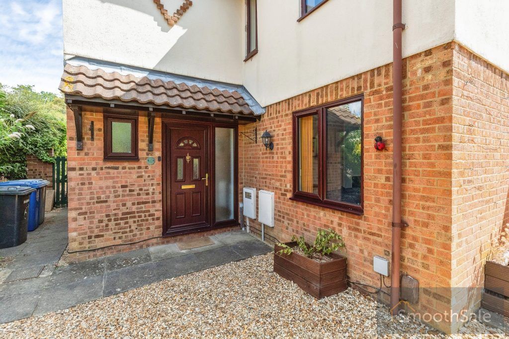 Property photo 3 of 27