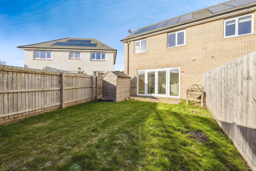 Property photo 3 of 21 Pbox-Img.Jpg