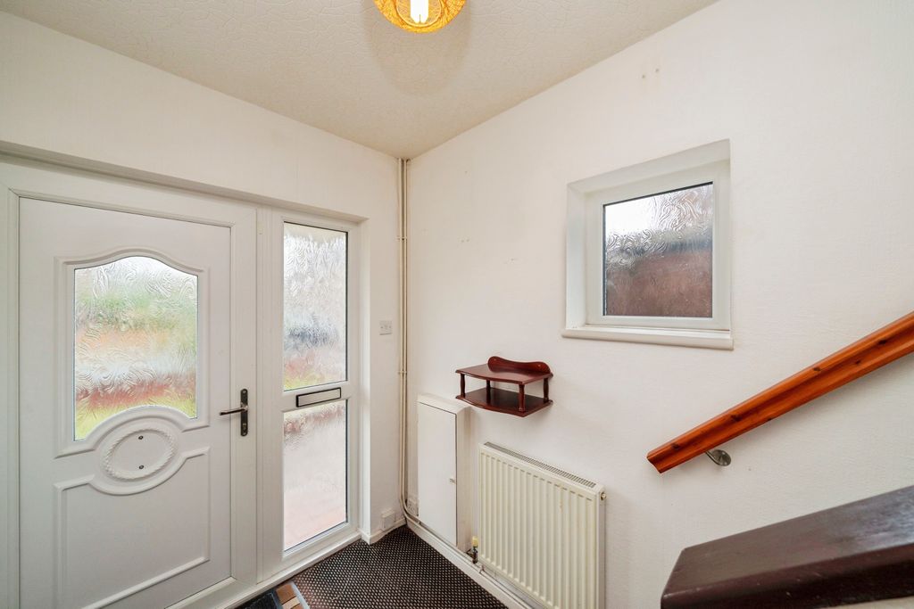 Property photo 3 of 23