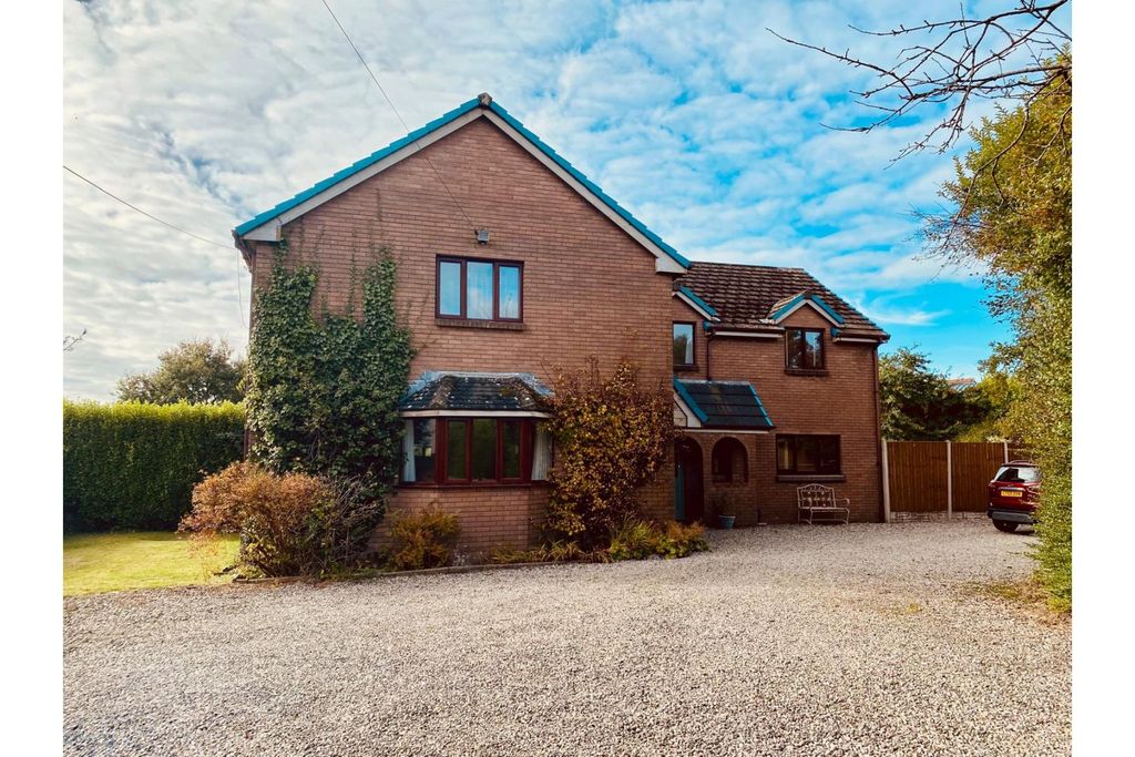 Property photo 1 of 23