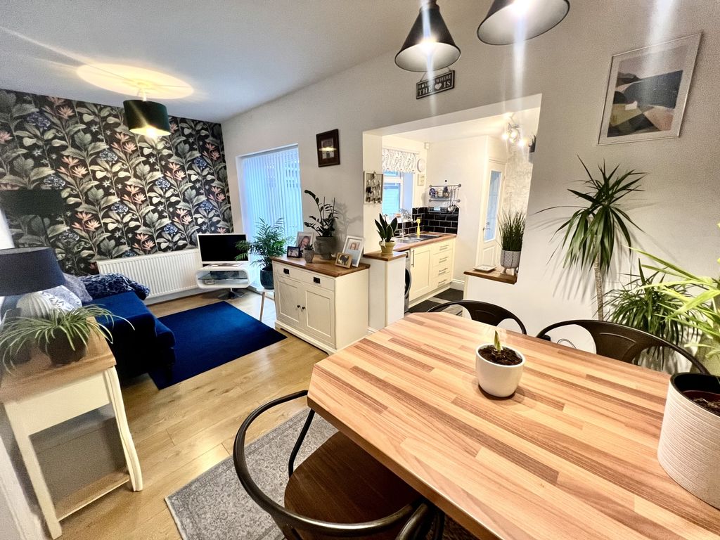 Property photo 2 of 12 Img_6635