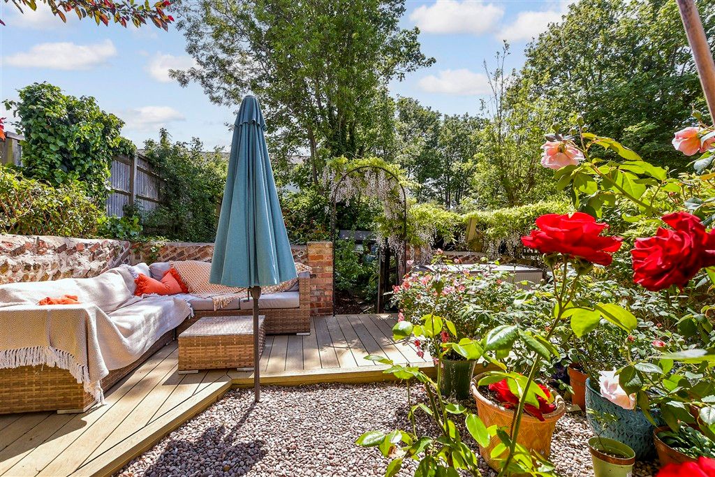 Property photo 2 of 14 Rear Garden