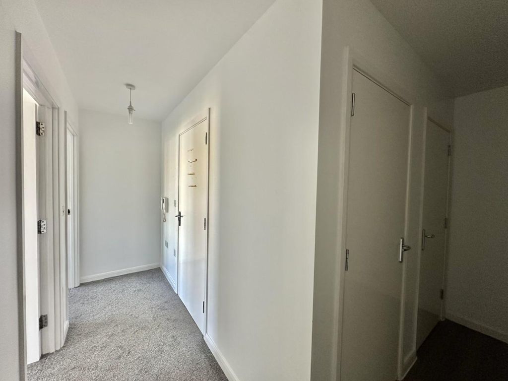 Property photo 3 of 7 Bc030c10-8ce0-48E0-80Ae-2B143673c927.Jpeg