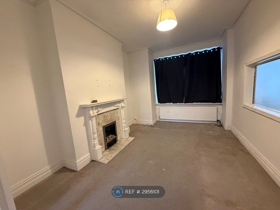 Property photo 2 of 8 Living Room
