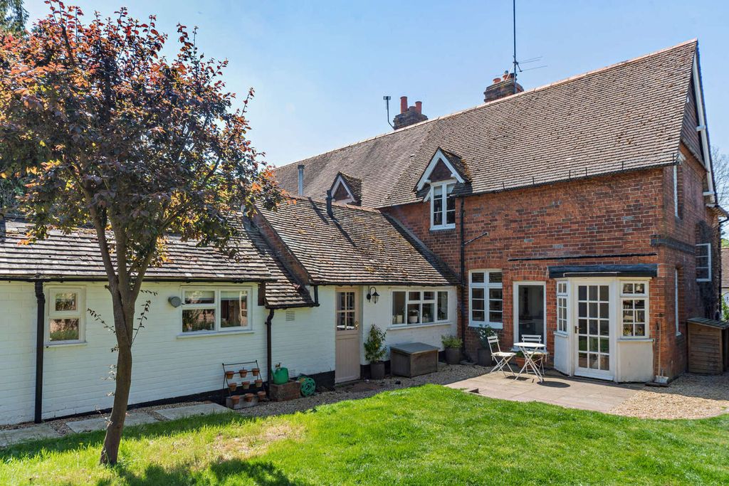 Property photo 3 of 33 Picture No. 03