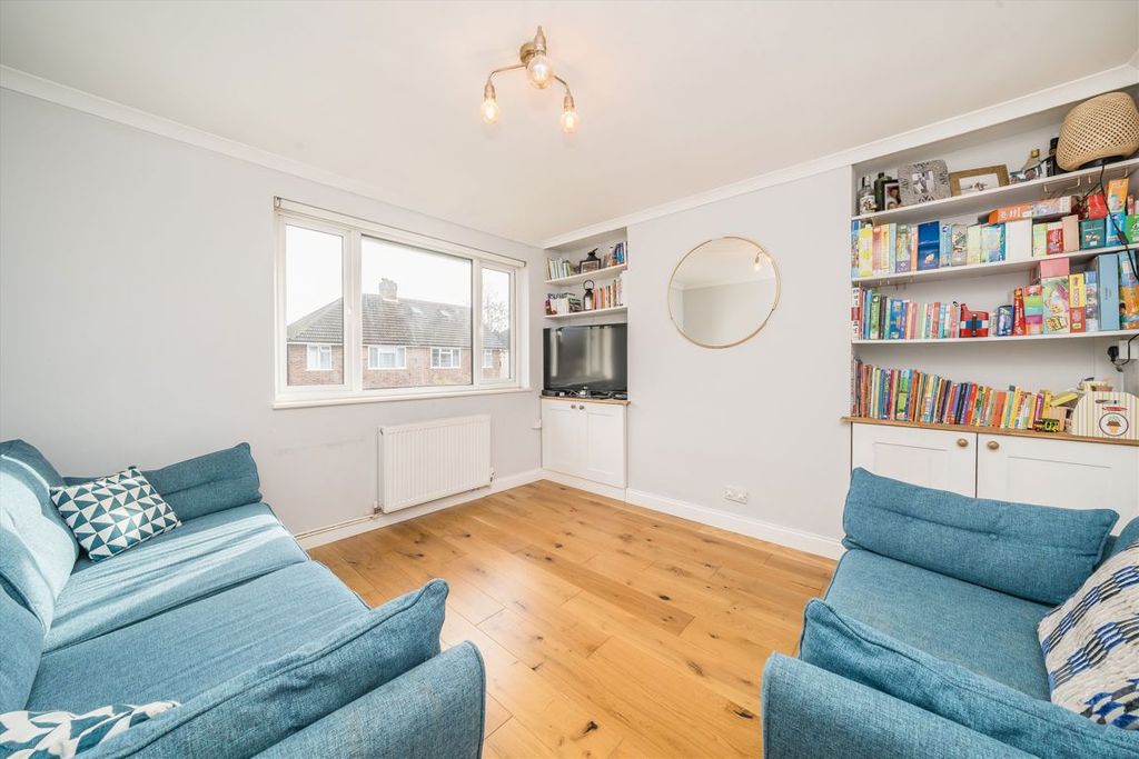 Property photo 2 of 7