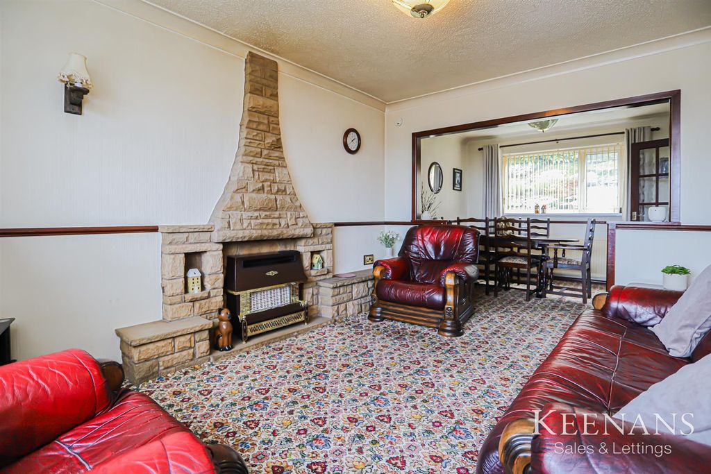 Property photo 2 of 28 2.Jpg