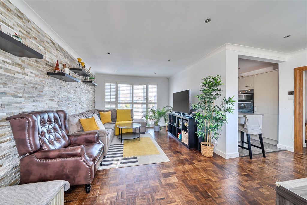 Property photo 1 of 17 Picture No. 10