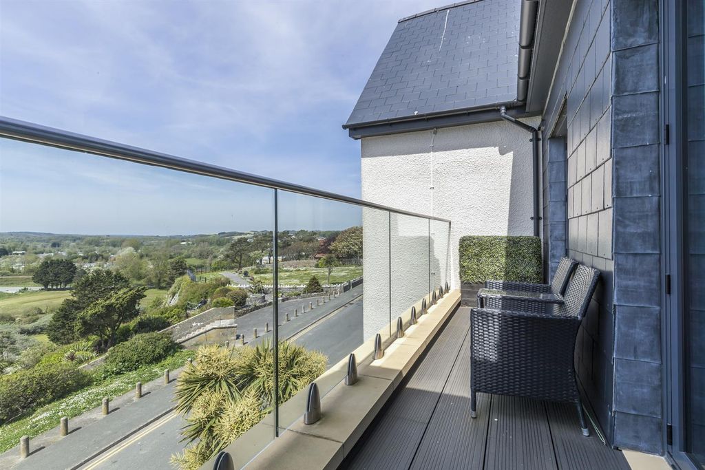 Additional image 23 of 2 bed flat for saleWaterstone House, Tenby SA70