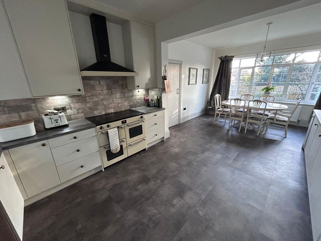 Additional image 4 of 3 bed detached house to rentLongcroft Park, Beverley, East Yorkshire HU17