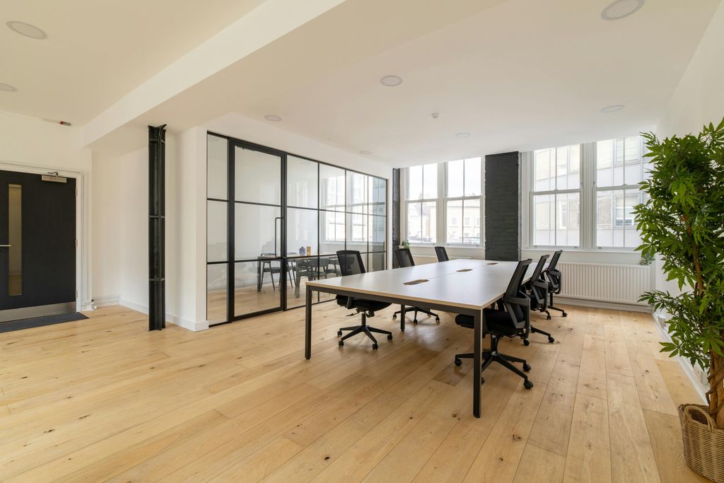 Property photo 1 of 6 Hires - 74 Great Eastern Street-5.Jpg