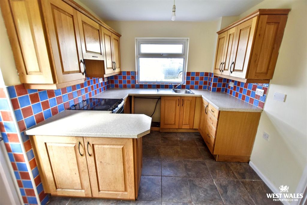 Property photo 2 of 21 8 (43).Jpg