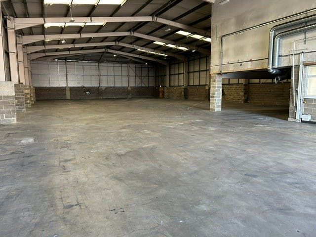 Property photo 2 of 4 Warehouse.Jpg