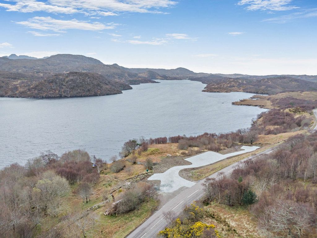 Property photo 1 of 9 Land At Loch Assynt