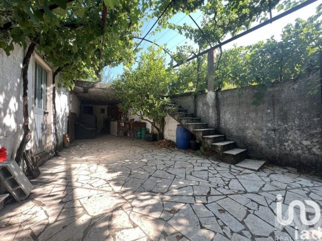 Property photo 3 of 30