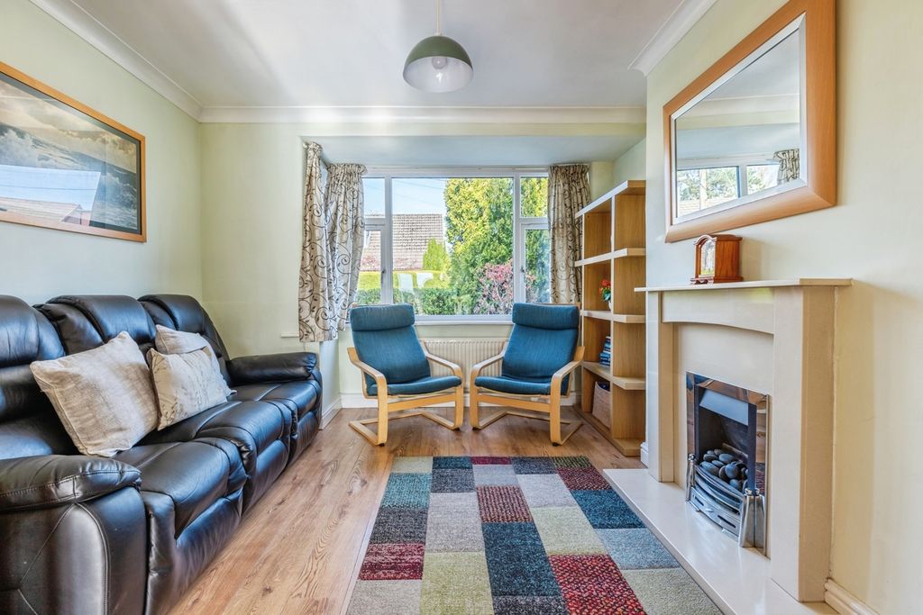 Property photo 2 of 20 Pbox-Img.Jpg