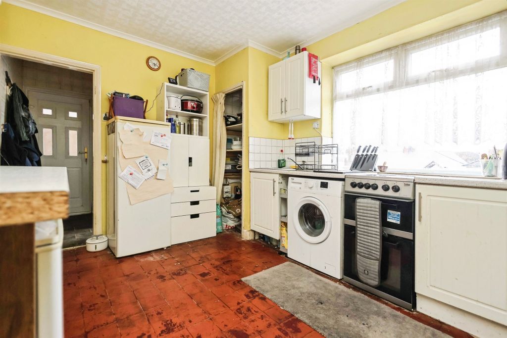 Property photo 3 of 16