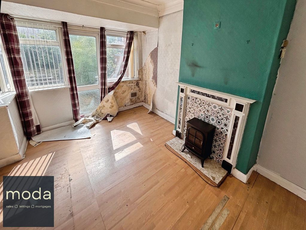 Property photo 3 of 6