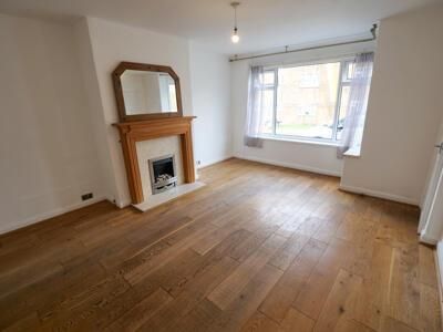 Property photo 2 of 10 Living Room