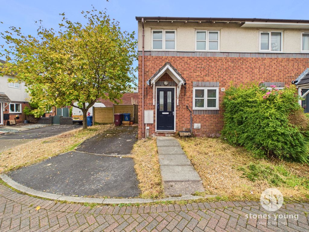 Property photo 1 of 11