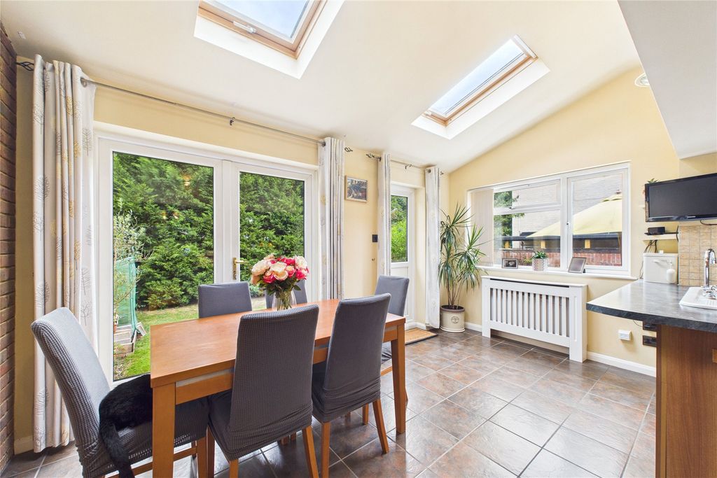 Property photo 3 of 13 Picture No. 35