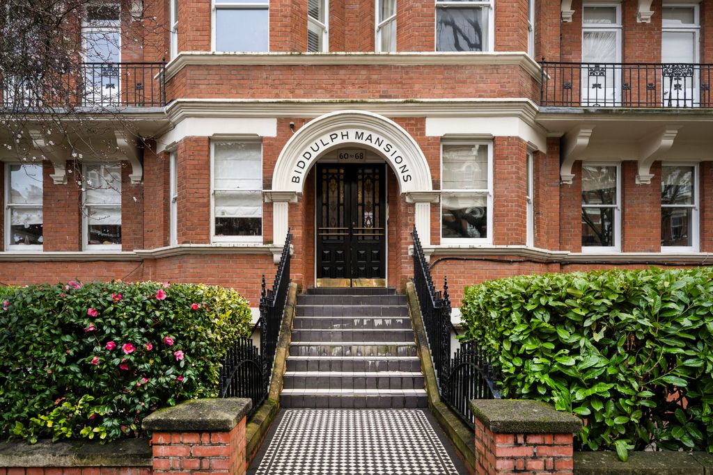 Property photo 1 of 16 Picture No. 21