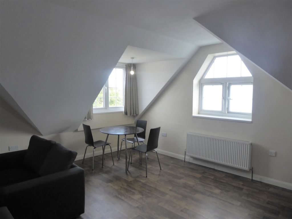 Property photo 2 of 5 P1190845.Jpg