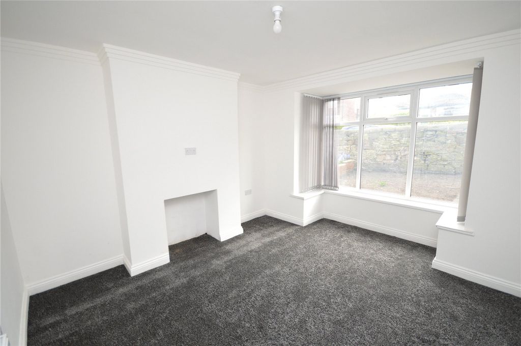 Property photo 2 of 11 Picture 2