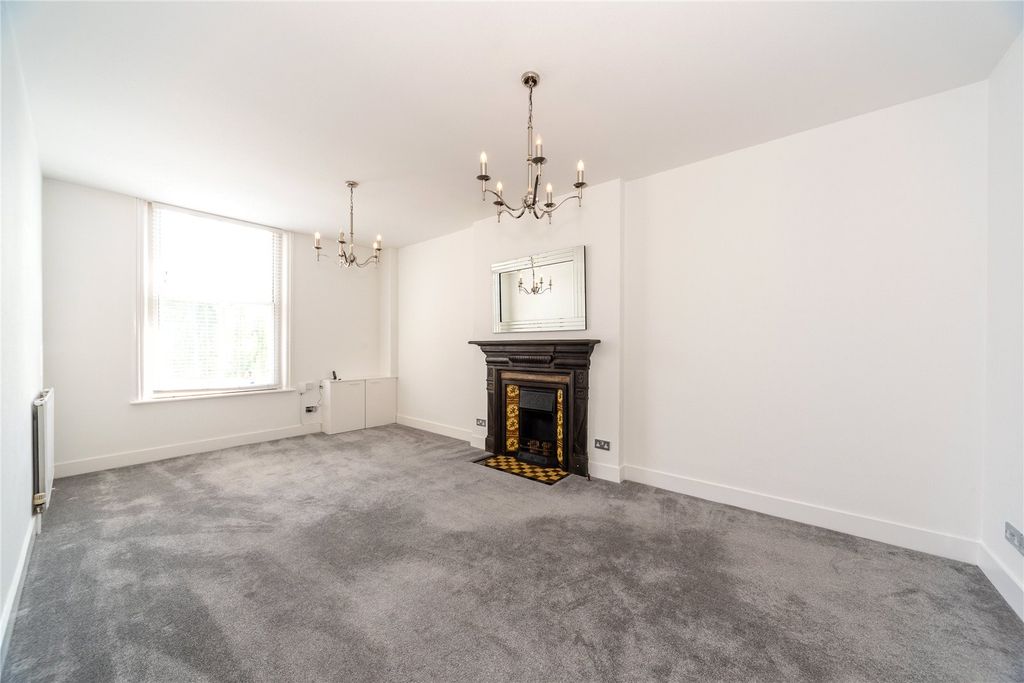 Property photo 1 of 10 Picture No. 28