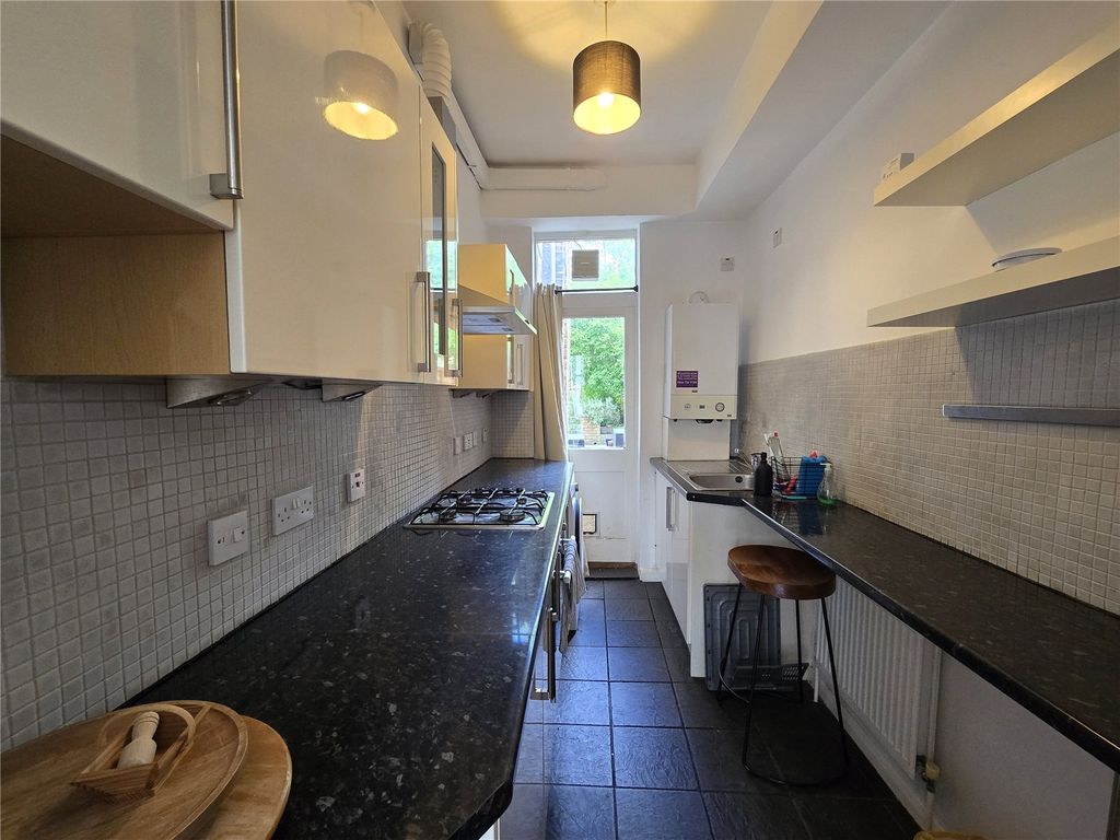 Property photo 3 of 9 Picture No. 09