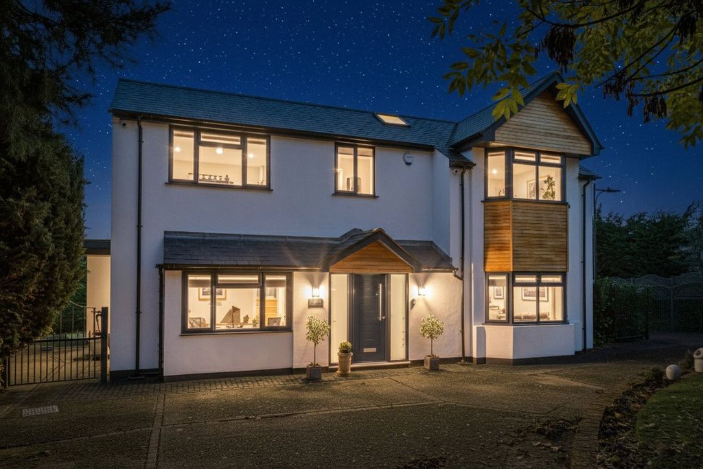 Property photo 1 of 34 Picture No. 39