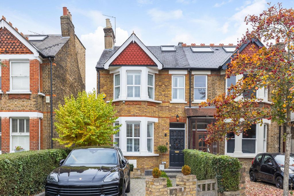 Property photo 1 of 21