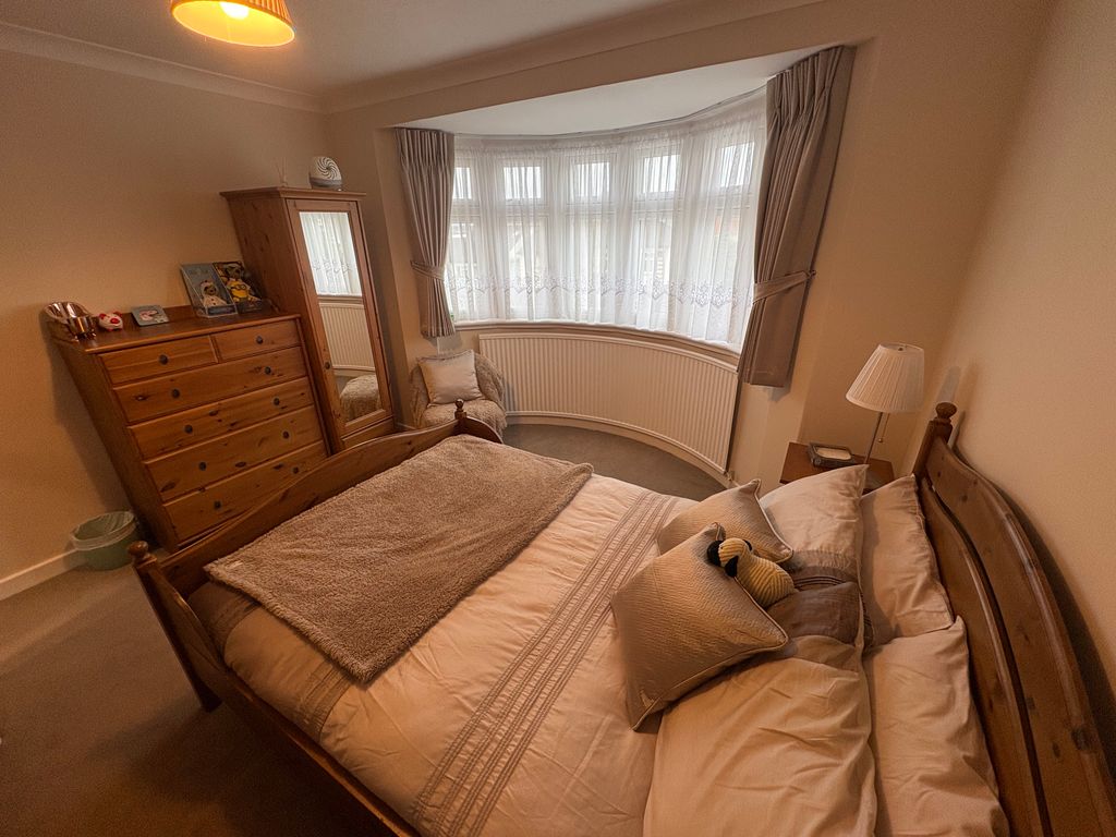 Property photo 3 of 12 Img_2076