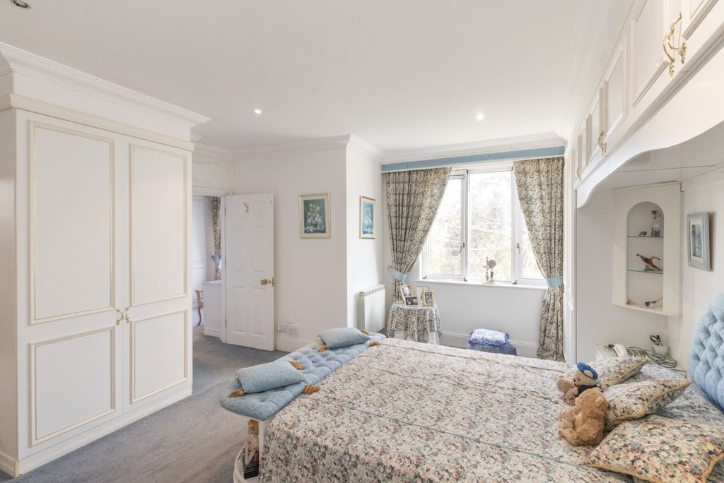 Additional image 14 of 4 bed detached house for saleClifton, St. Peter Port, Guernsey GY1