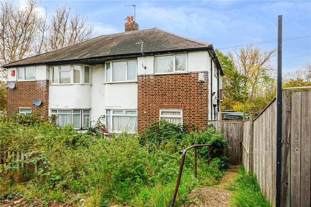 Property photo 1 of 7 Exterior