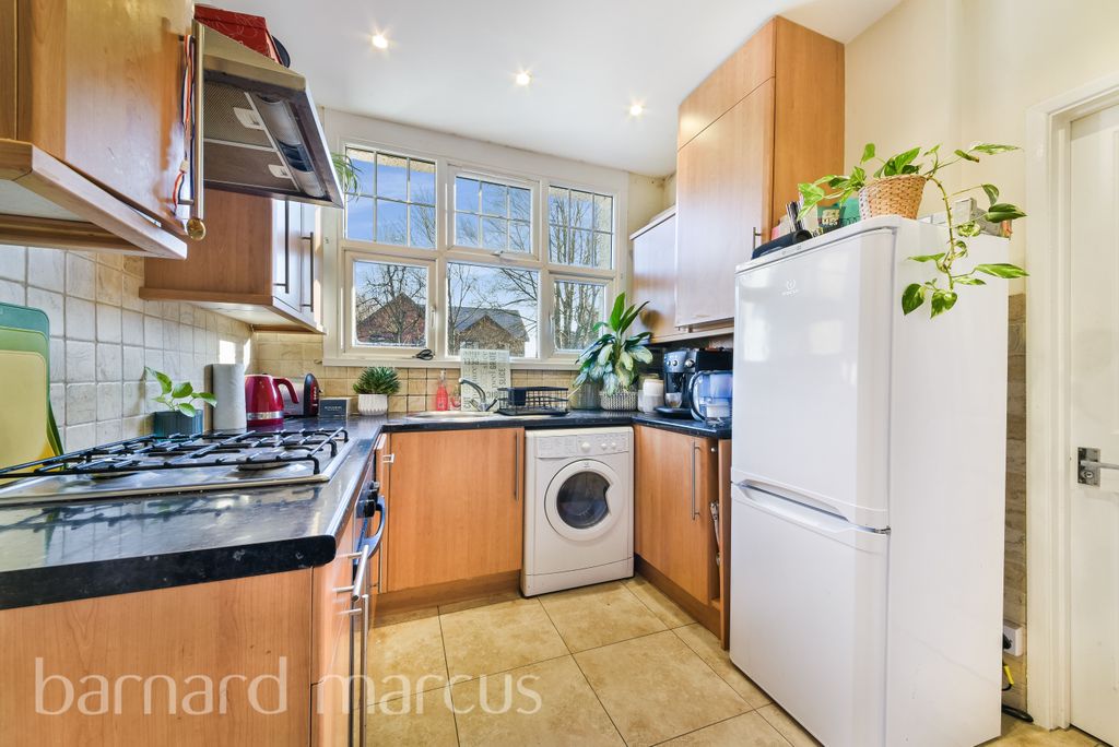 Property photo 3 of 12 Exterior