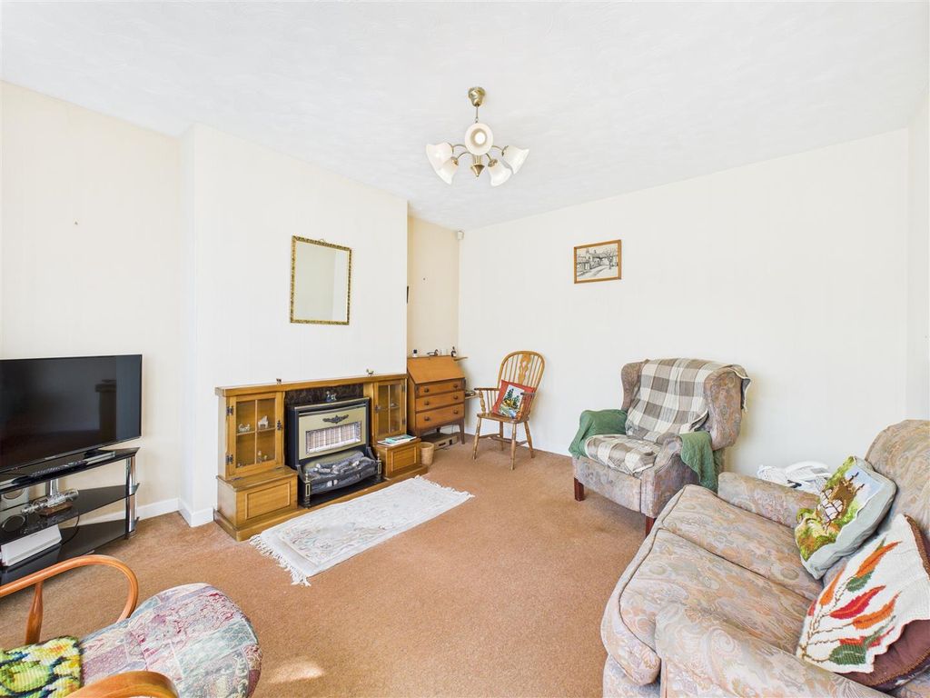 Property photo 2 of 13 Cam05193G0-Pr0033-Still014.Jpg