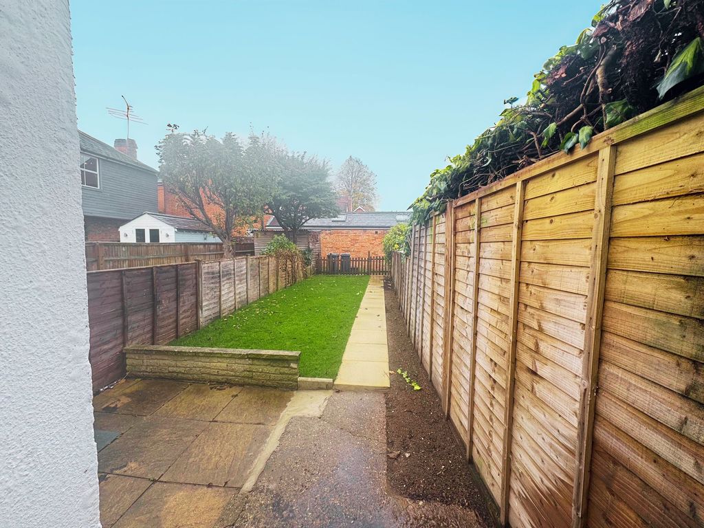 Property photo 3 of 11