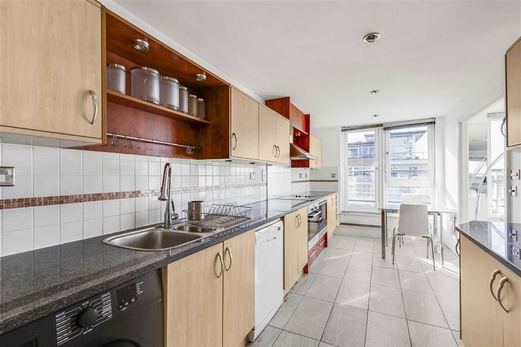 Property photo 3 of 7