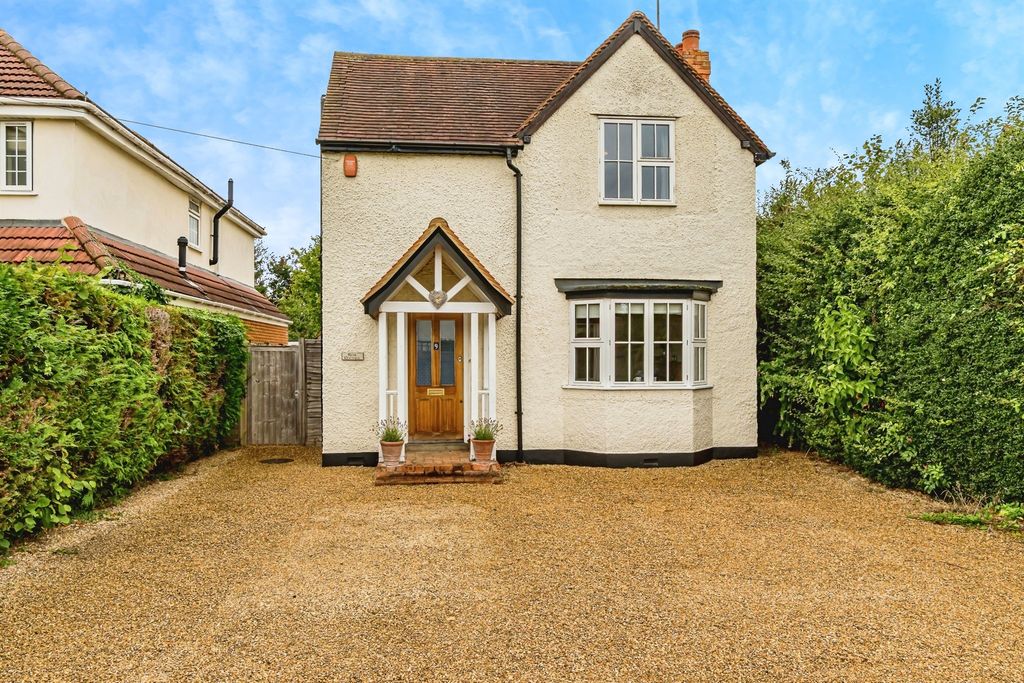 Property photo 1 of 18