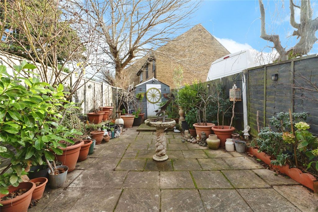 Property photo 2 of 21 Picture No. 44