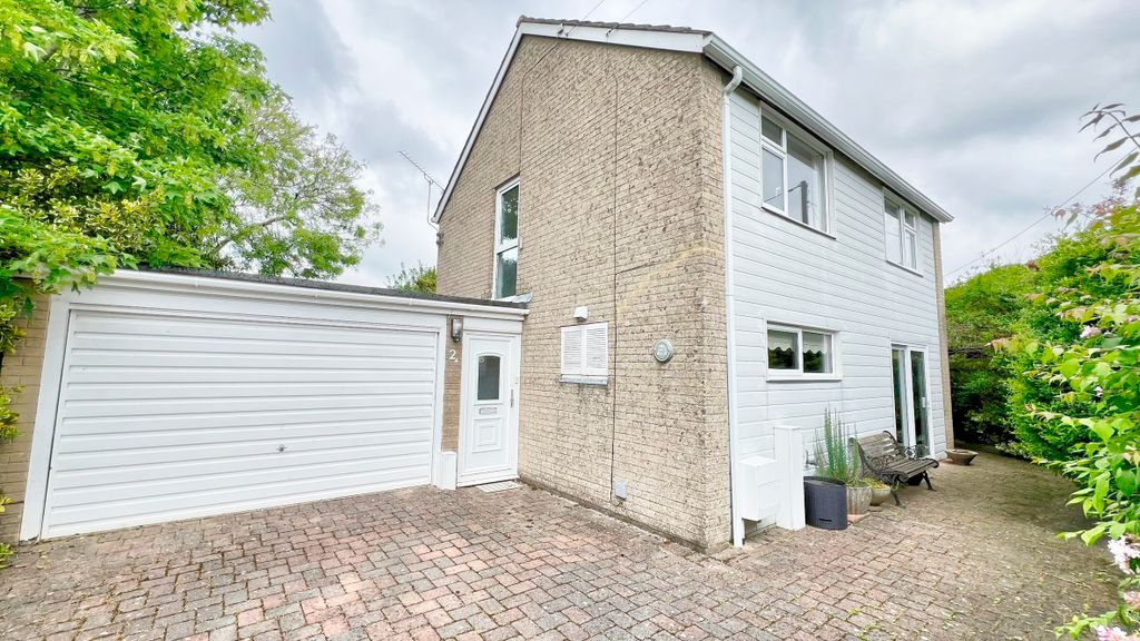 Property photo 1 of 25