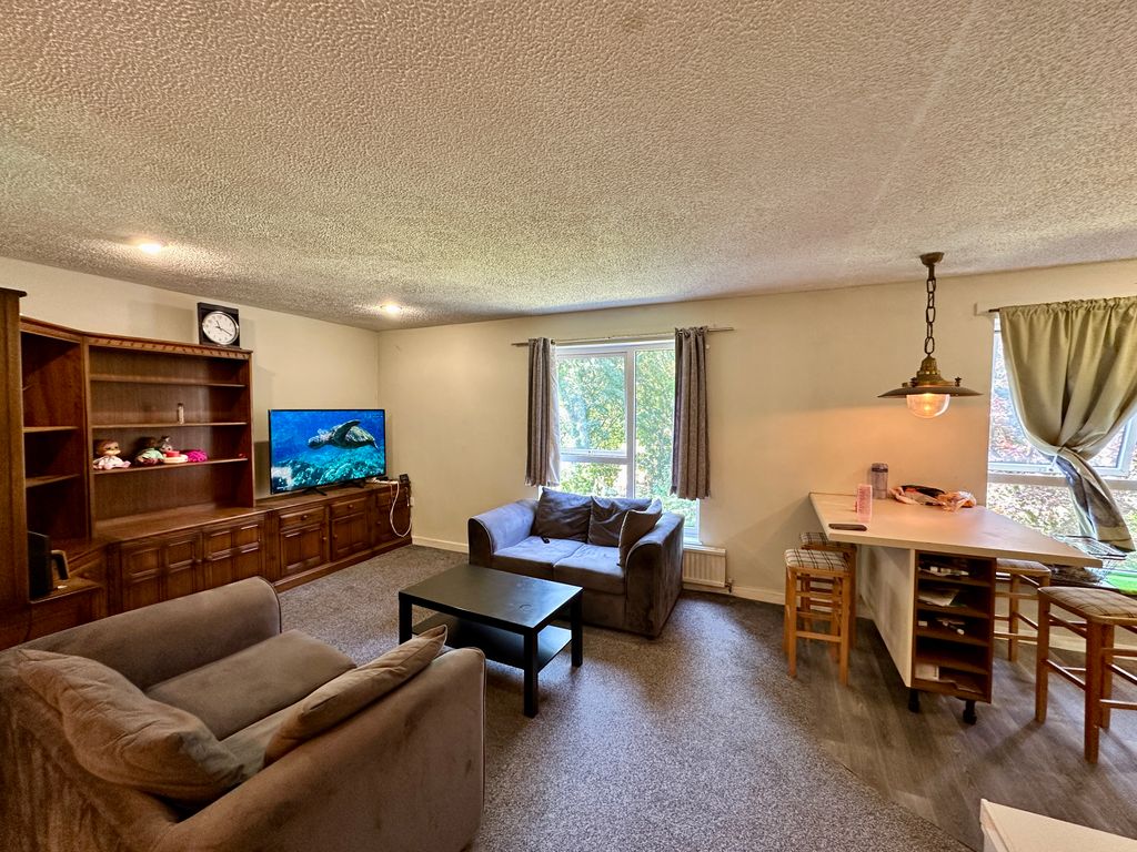 Property photo 2 of 10 2