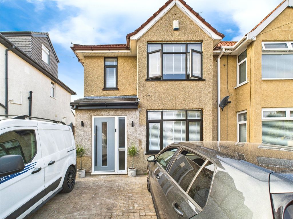 Property photo 2 of 23 Picture No. 34